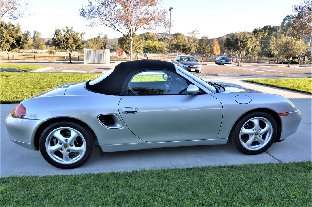 1999 Porsche 986 Boxster - Image 18 of 31