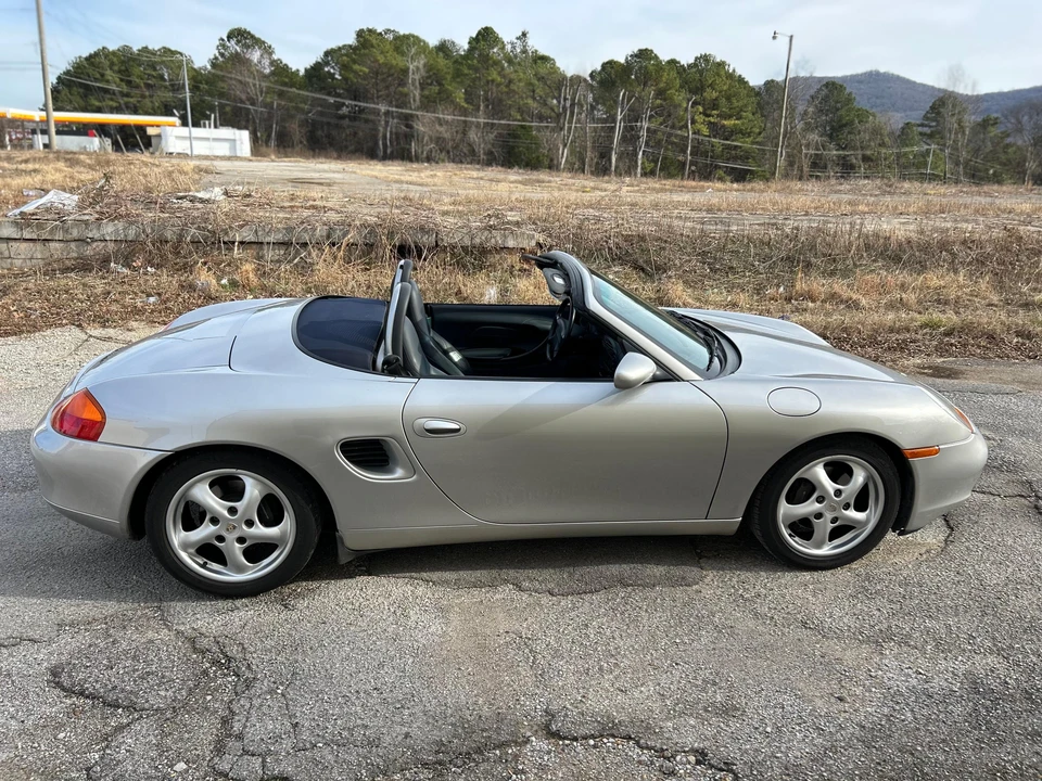 1999 Porsche 986 Boxster - Image 10 of 31