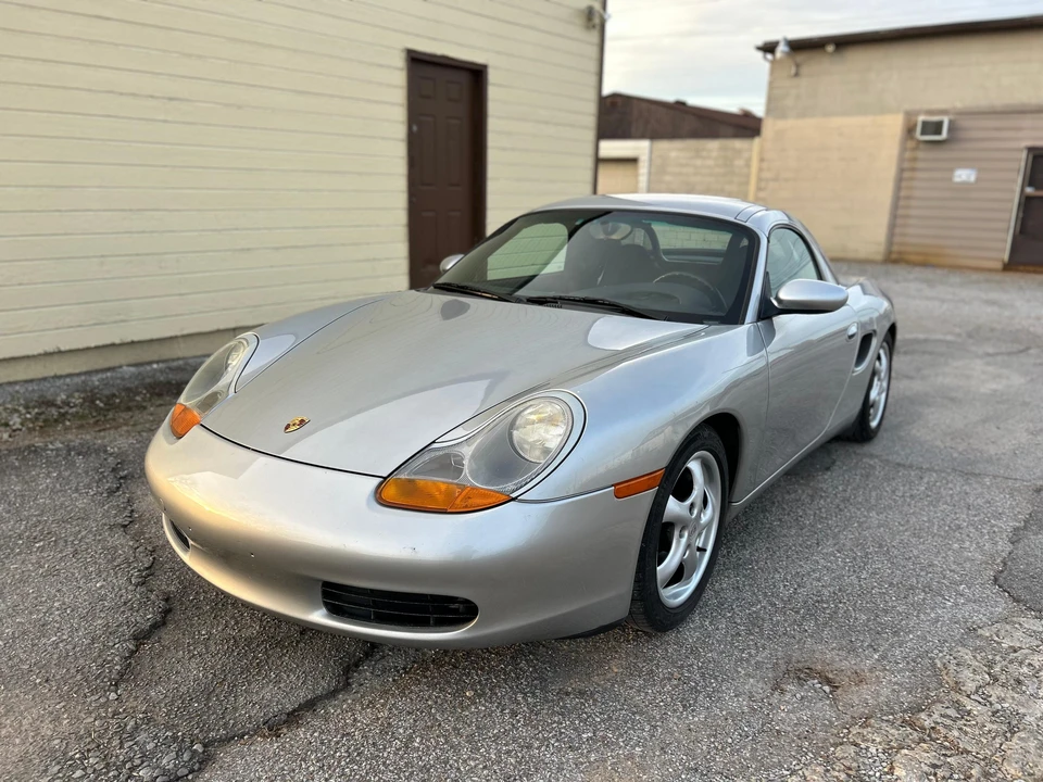 1999 Porsche 986 Boxster - Image 13 of 31