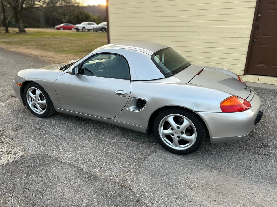 1999 Porsche 986 Boxster - Image 15 of 31