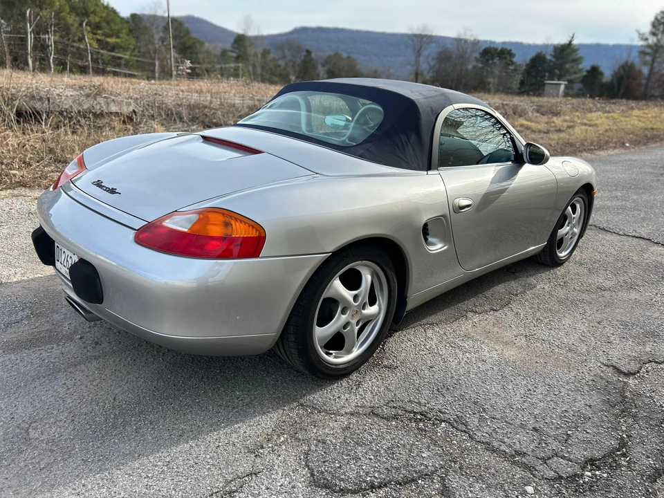 1999 Porsche 986 Boxster - Image 25 of 31