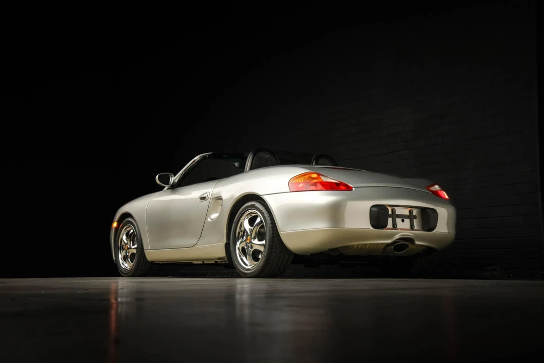 1999 Porsche 986 Boxster - Image 16 of 31