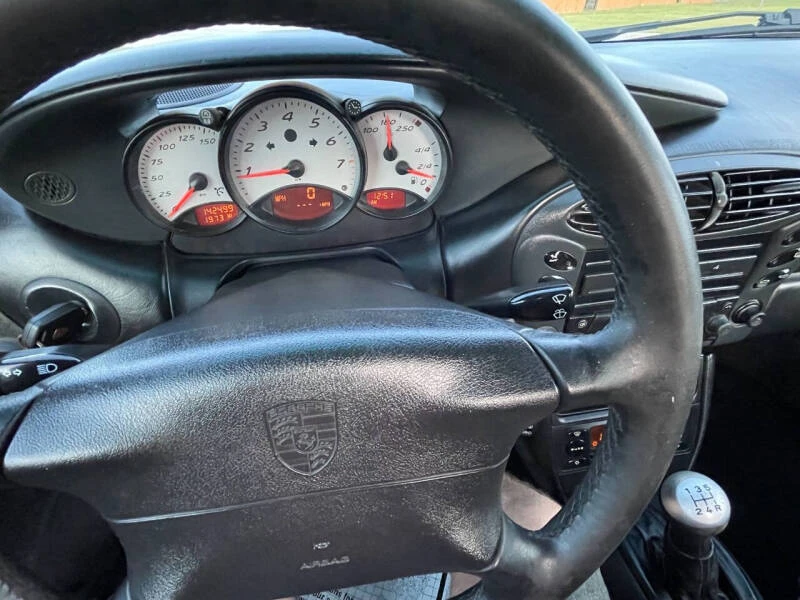 1999 Porsche 986 Boxster - Image 17 of 18