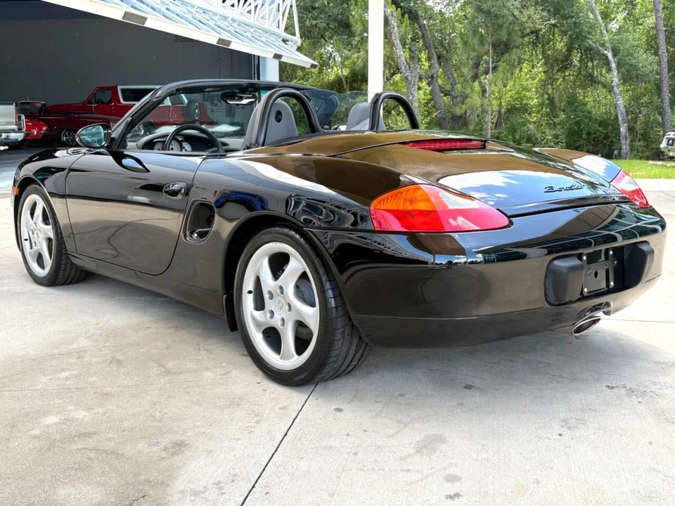 1999 Porsche 986 Boxster - Image 9 of 31