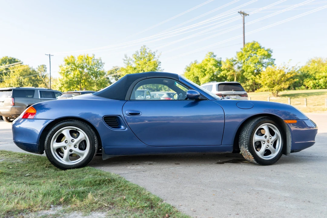 1999 Porsche 986 Boxster - Image 12 of 31