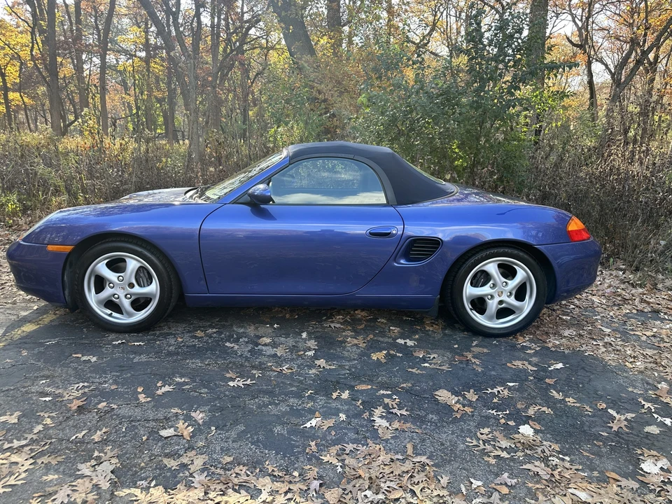 1999 Porsche 986 Boxster - Image 12 of 31