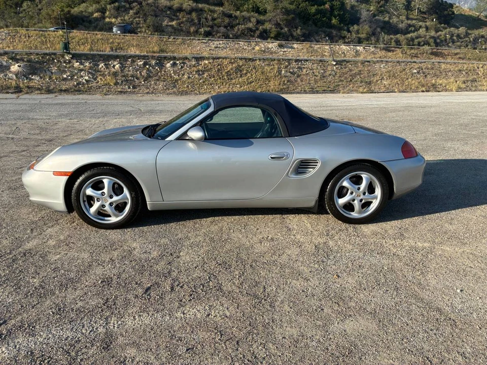 1999 Porsche 986 Boxster - Image 5 of 24