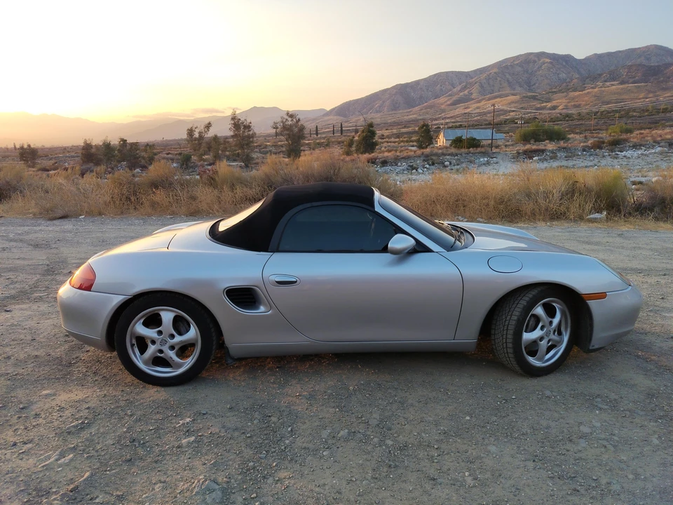 1999 Porsche 986 Boxster - Image 17 of 31
