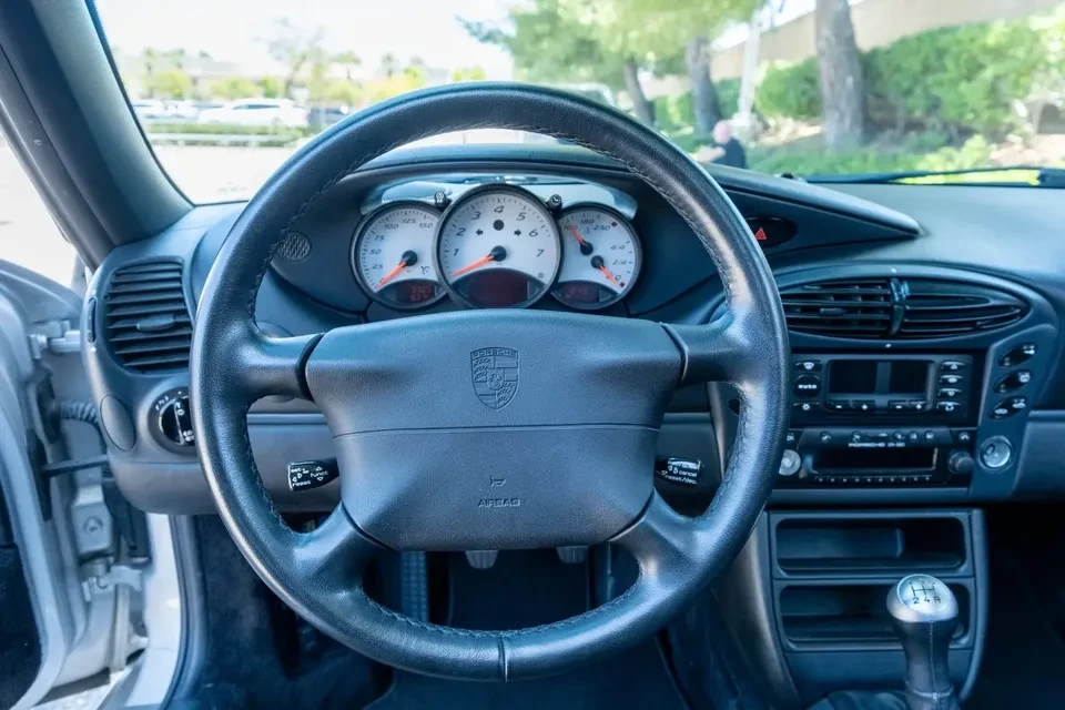 1999 Porsche 986 Boxster - Image 15 of 20