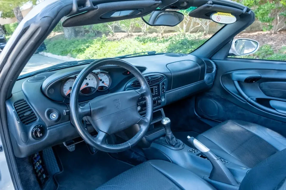 1999 Porsche 986 Boxster - Image 13 of 20