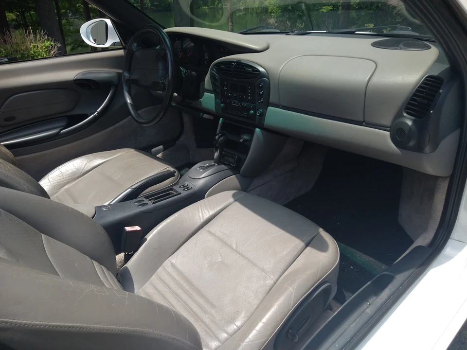 1999 Porsche 986 Boxster - Image 13 of 26