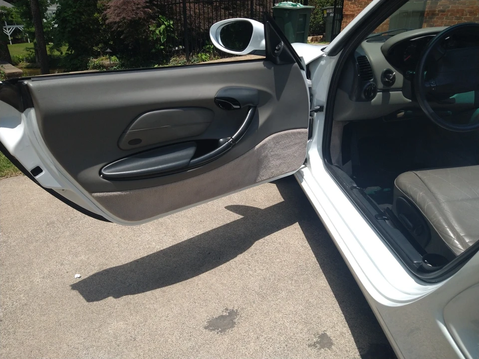 1999 Porsche 986 Boxster - Image 9 of 26