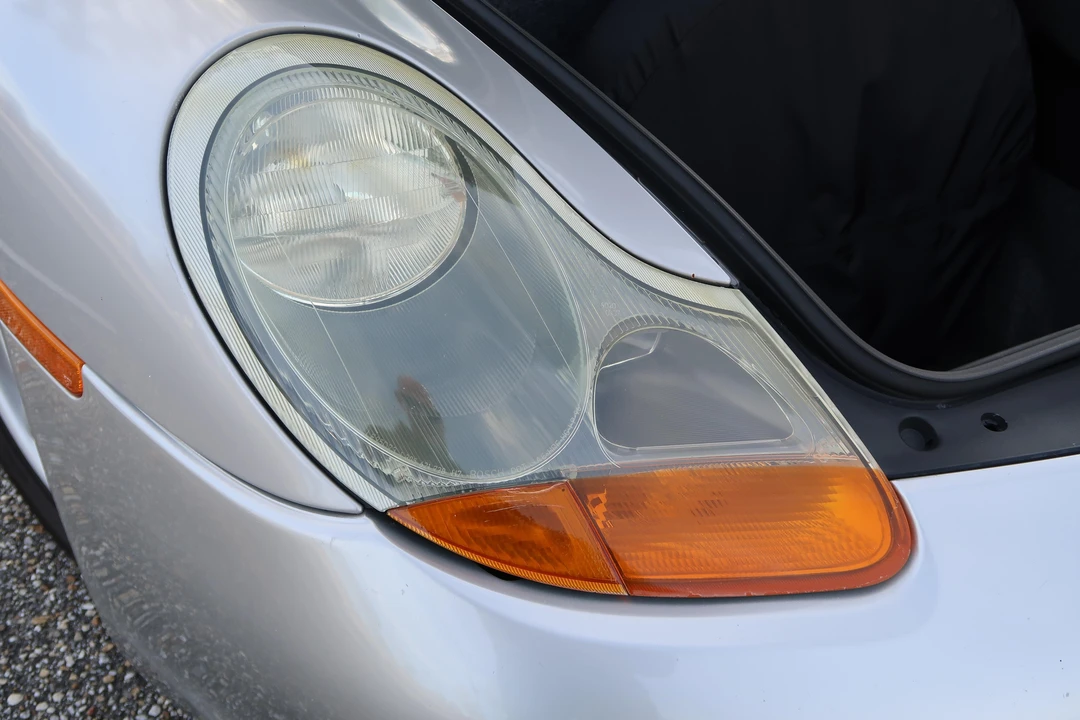 1999 Porsche 986 Boxster - Image 23 of 31