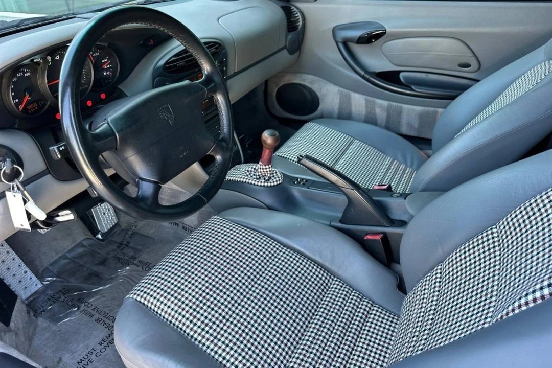 1999 Porsche 986 Boxster - Image 4 of 5
