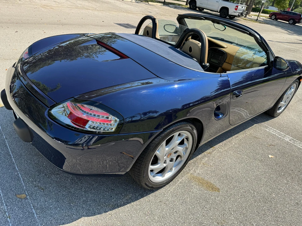 1999 Porsche 986 Boxster - Image 12 of 31