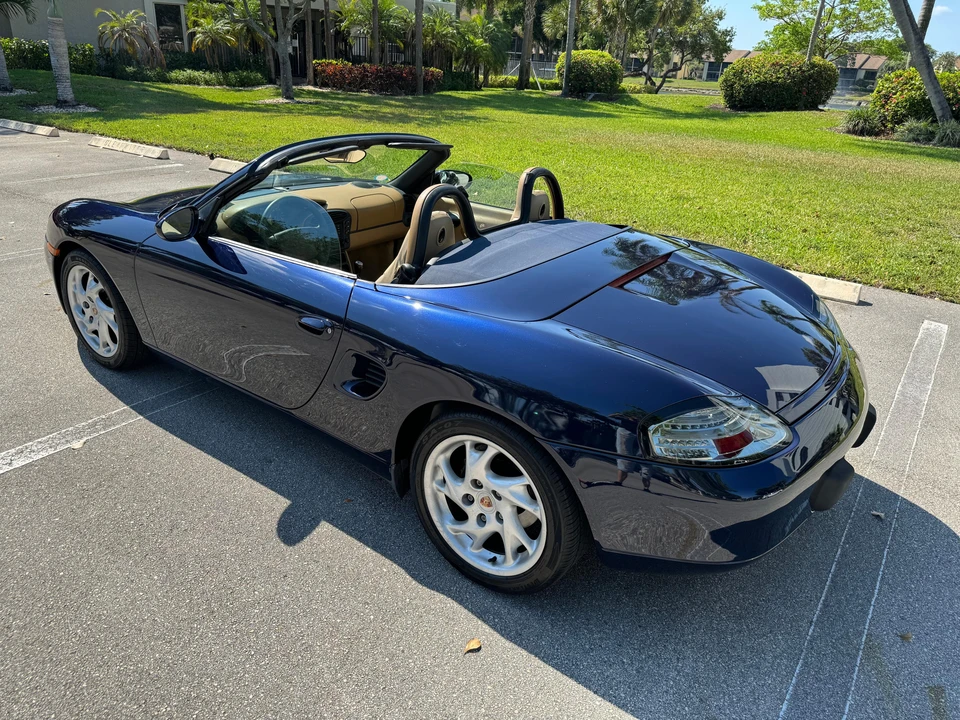 1999 Porsche 986 Boxster - Image 9 of 31