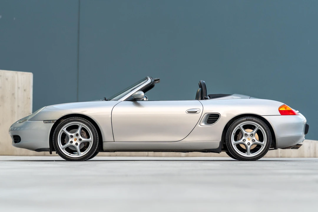 1999 Porsche 986 Boxster - Image 16 of 31