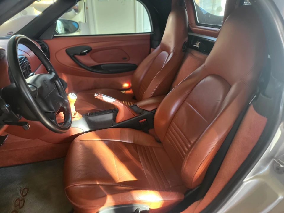 1999 Porsche 986 Boxster - Image 12 of 16