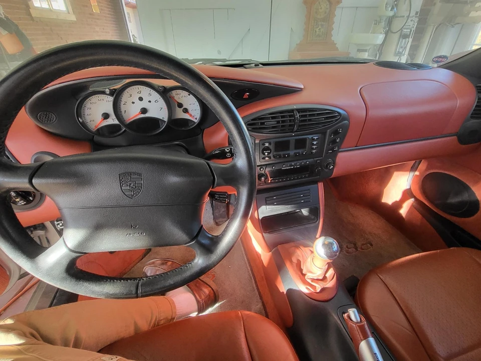 1999 Porsche 986 Boxster - Image 8 of 16