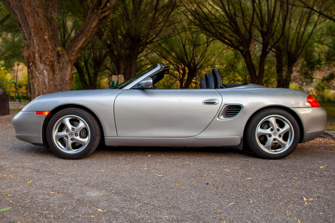 1999 Porsche 986 Boxster - Image 16 of 31
