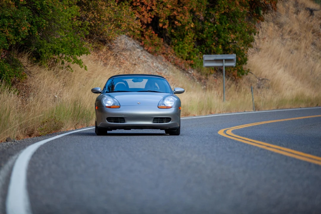 1999 Porsche 986 Boxster - Image 8 of 31