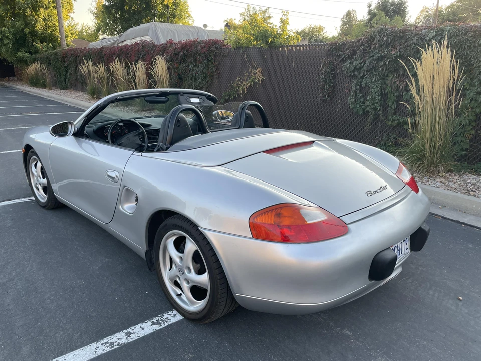 1999 Porsche 986 Boxster - Image 12 of 31
