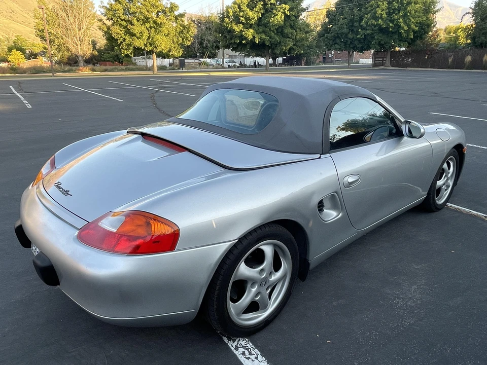 1999 Porsche 986 Boxster - Image 25 of 31