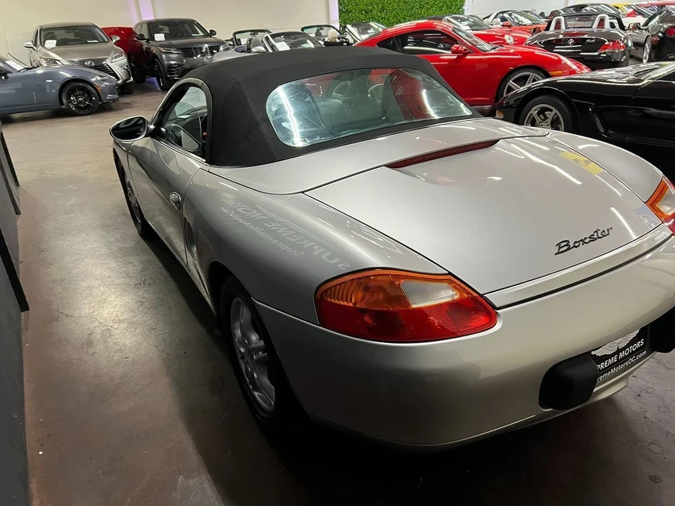1999 Porsche 986 Boxster - Image 11 of 12