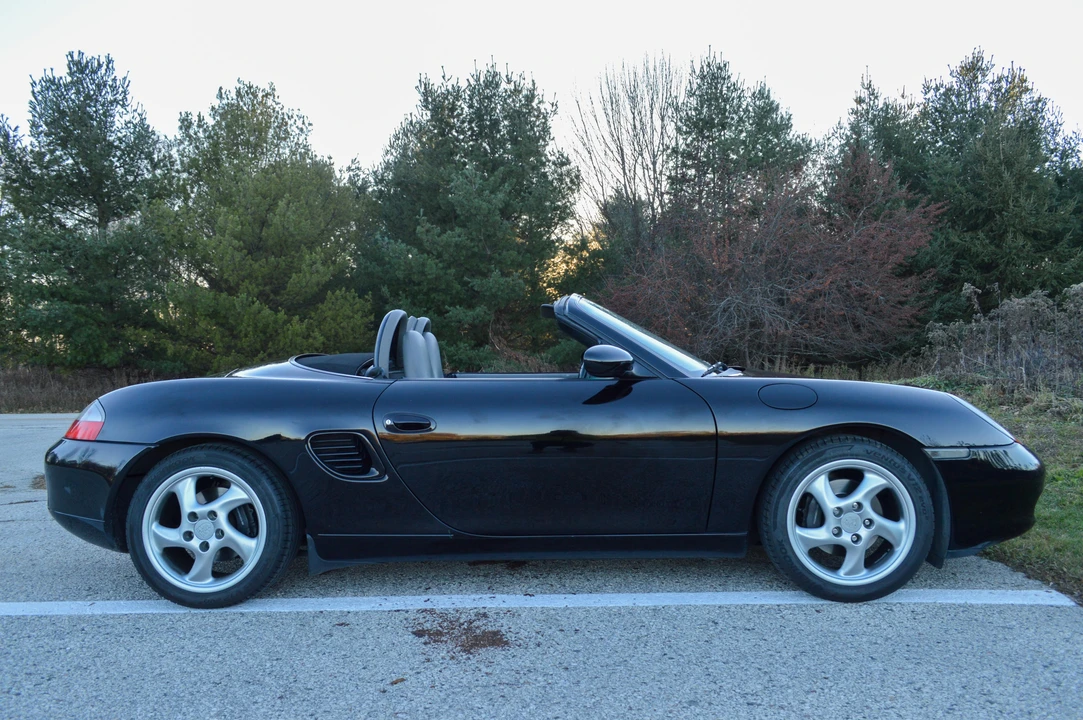 1999 Porsche 986 Boxster - Image 17 of 31