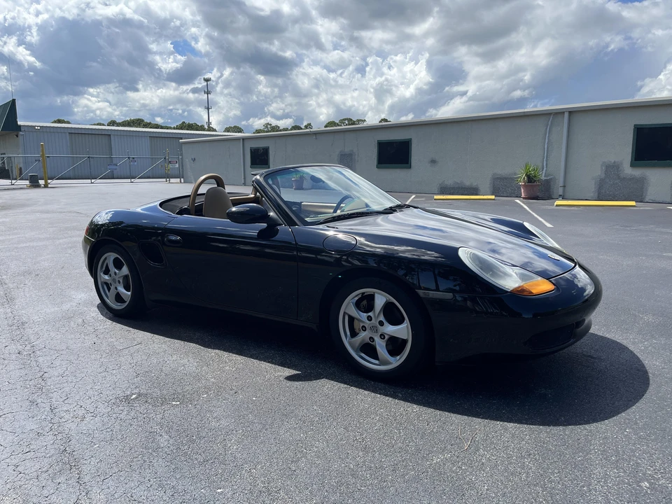 1999 Porsche 986 Boxster - Image 16 of 31
