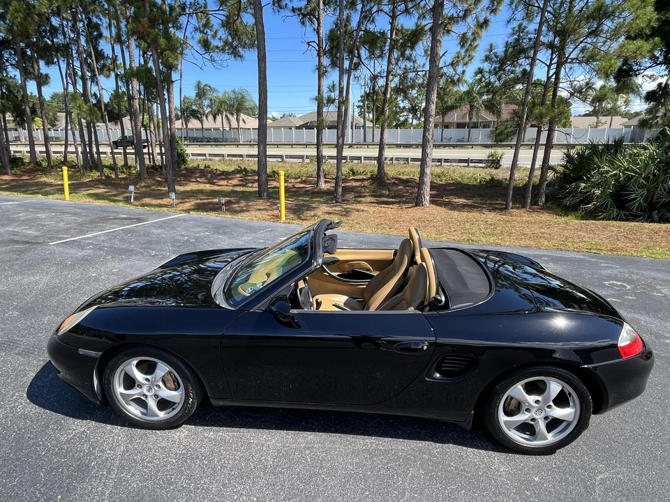 1999 Porsche 986 Boxster - Image 9 of 31