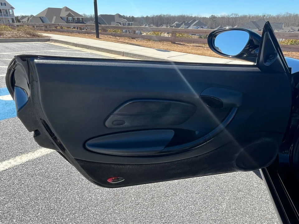 1999 Porsche 986 Boxster - Image 17 of 31