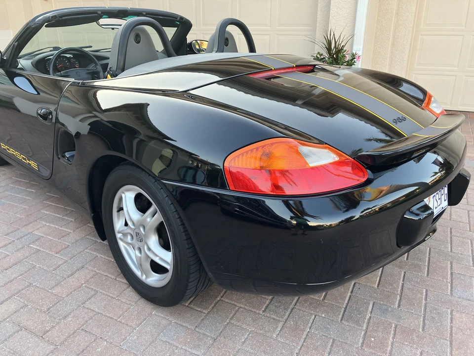 1999 Porsche 986 Boxster - Image 14 of 31