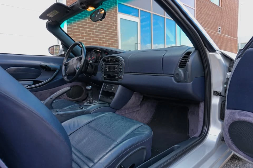 1999 Porsche 986 Boxster - Image 10 of 20