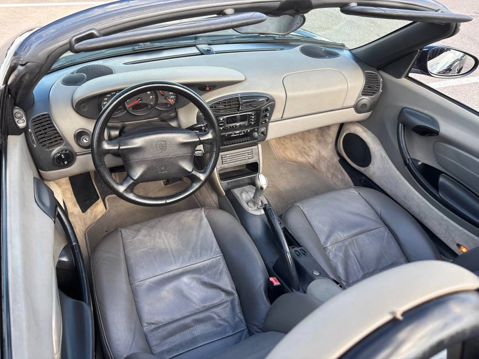 1999 Porsche 986 Boxster - Image 13 of 15