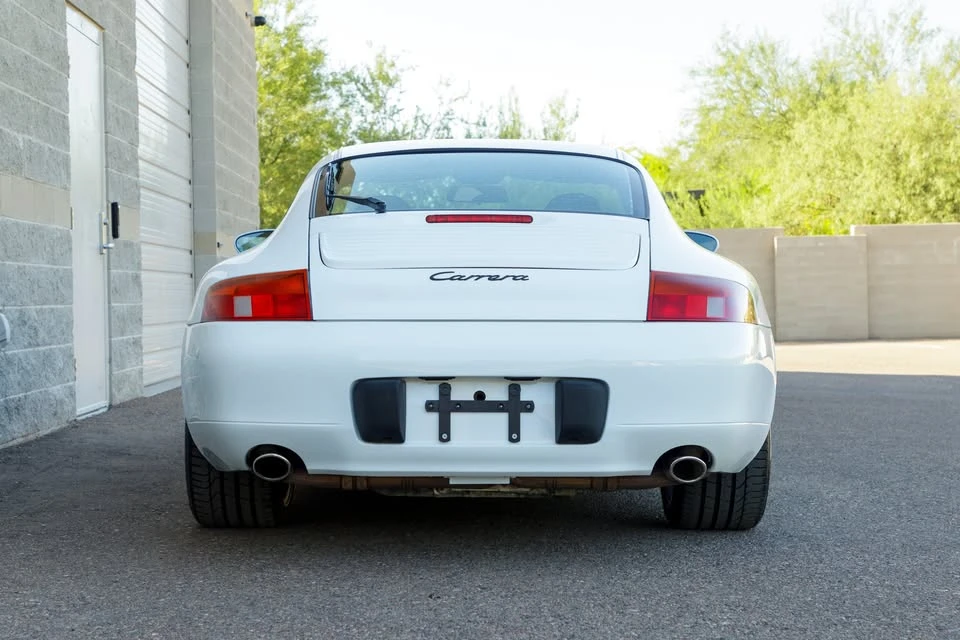 1999 Porsche 996 Carrera - Image 9 of 20
