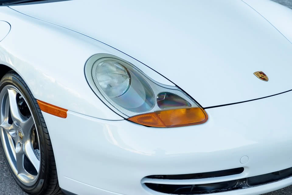 1999 Porsche 996 Carrera - Image 10 of 20