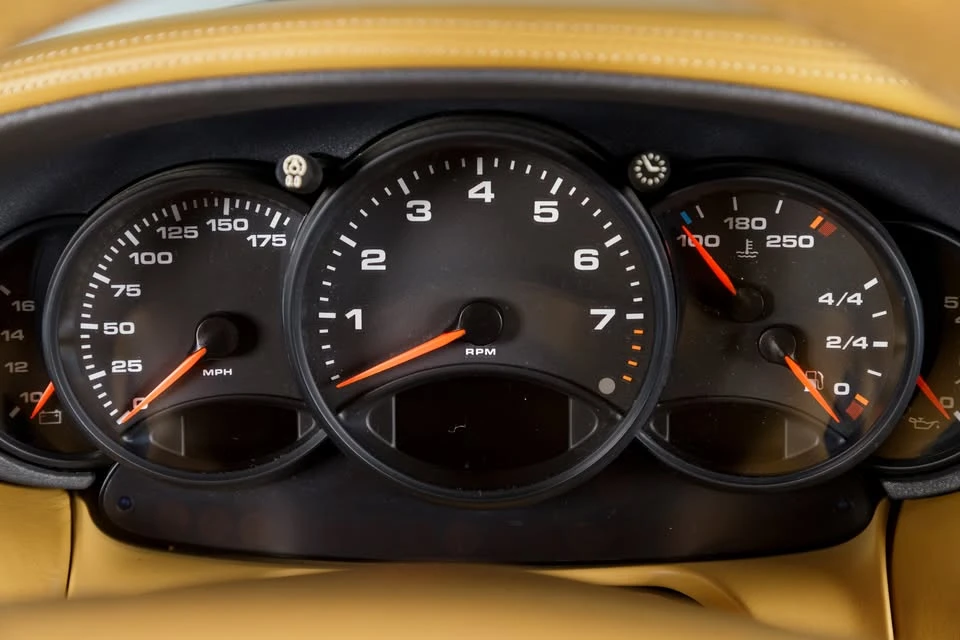 1999 Porsche 996 Carrera - Image 17 of 20