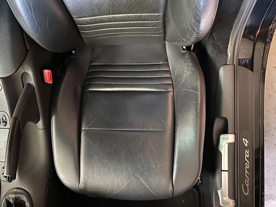 1999 Porsche 996 Carrera 4 - Image 7 of 20