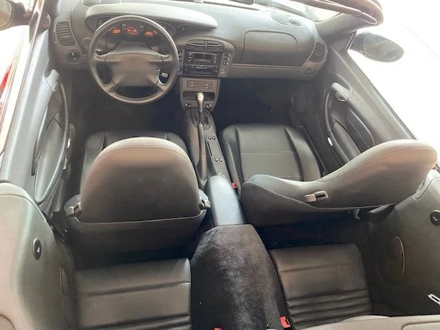 1999 Porsche 996 Carrera 4 - Image 12 of 20