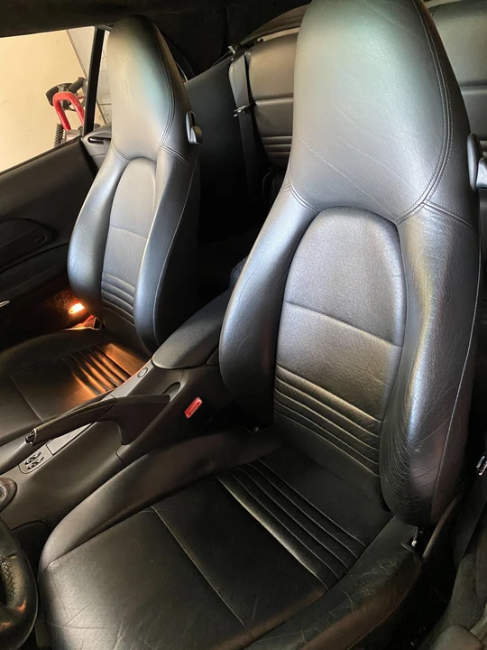 1999 Porsche 996 Carrera 4 - Image 9 of 20