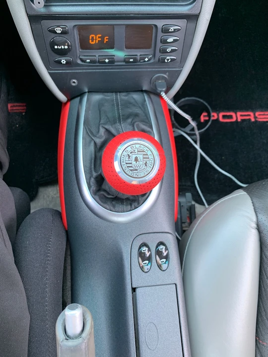 1999 Porsche 996 Carrera 4 - Image 18 of 25