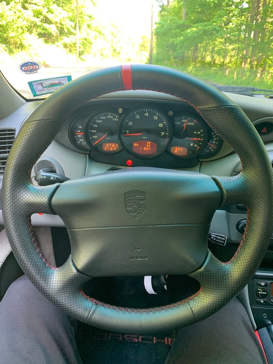 1999 Porsche 996 Carrera 4 - Image 21 of 25