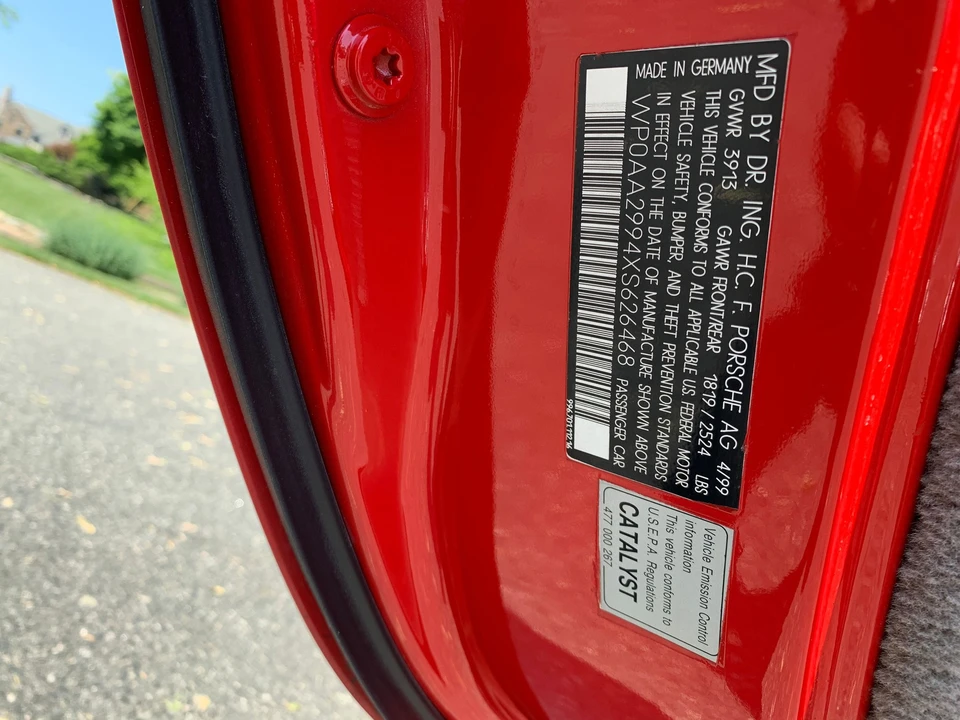 1999 Porsche 996 Carrera 4 - Image 10 of 25