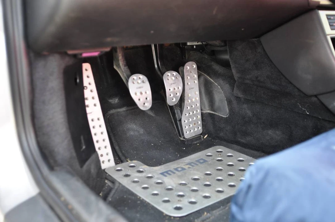1999 Porsche 996 Carrera - Image 11 of 20
