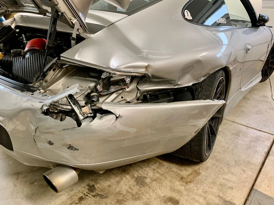 1999 Porsche 996 Carrera - Image 19 of 20
