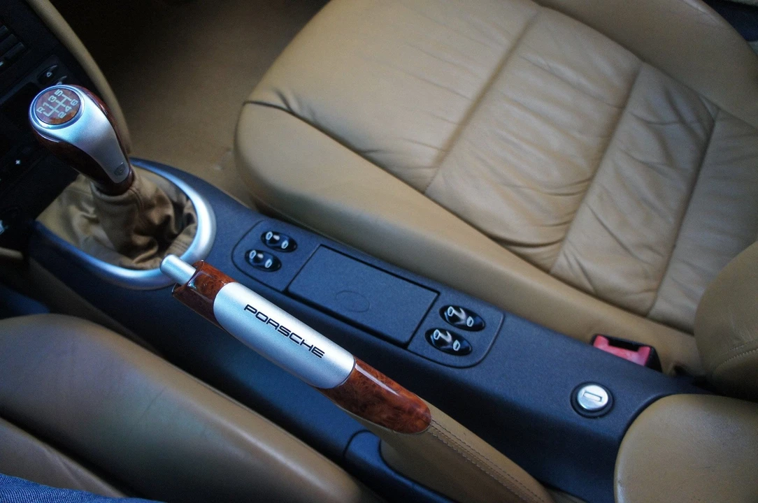 1999 Porsche 996 Carrera - Image 31 of 31
