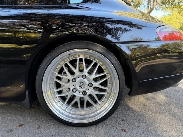 1999 Porsche 996 Carrera - Image 17 of 21
