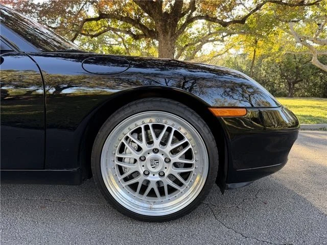 1999 Porsche 996 Carrera - Image 14 of 21