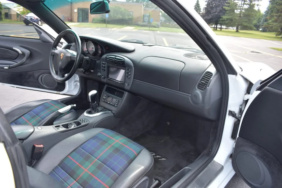 1999 Porsche 996 Carrera - Image 13 of 20
